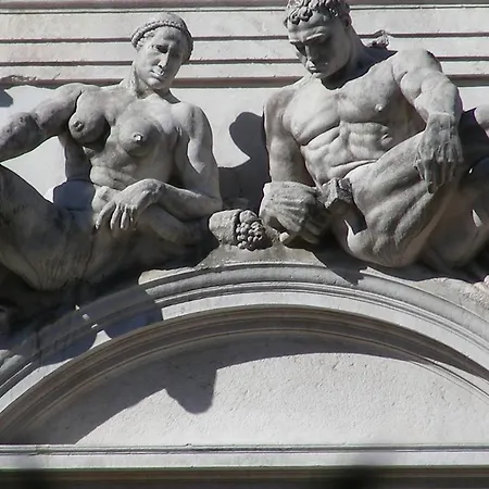 波弗洛住宿加早餐旅馆 住宿加早餐酒店 贝尔加莫